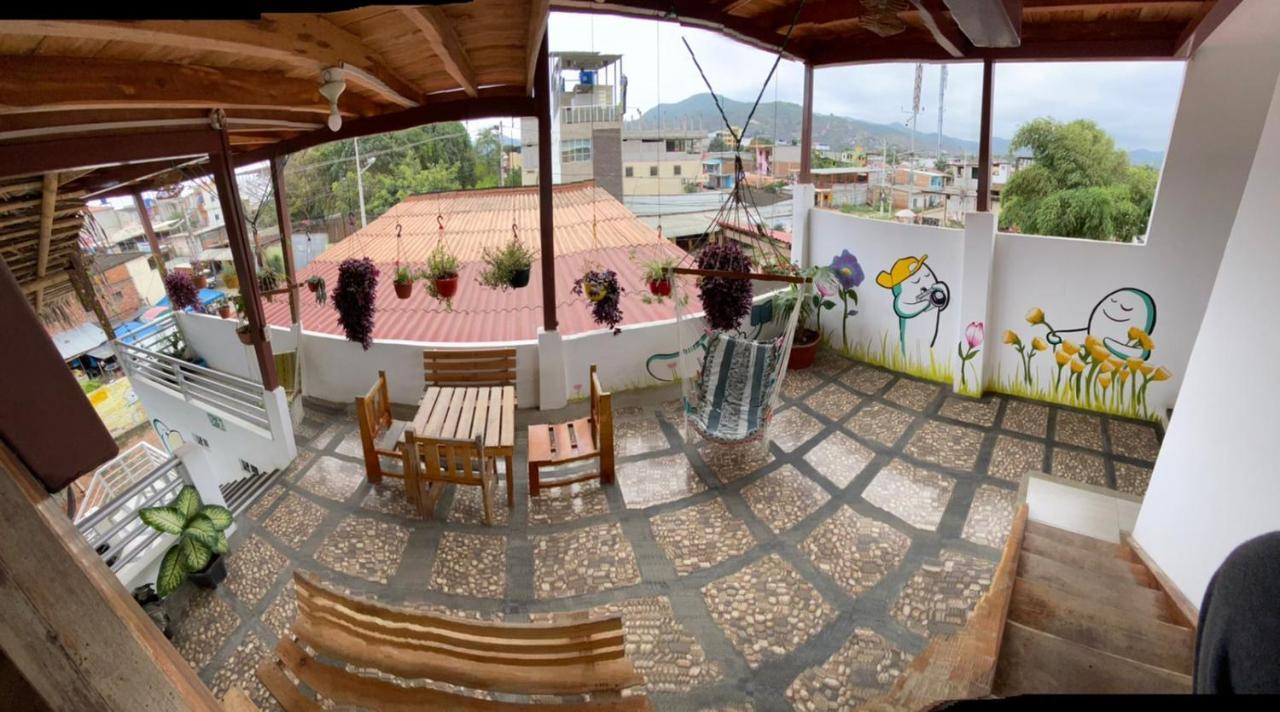 Haus Quentin Hotel Puerto López Екстериор снимка